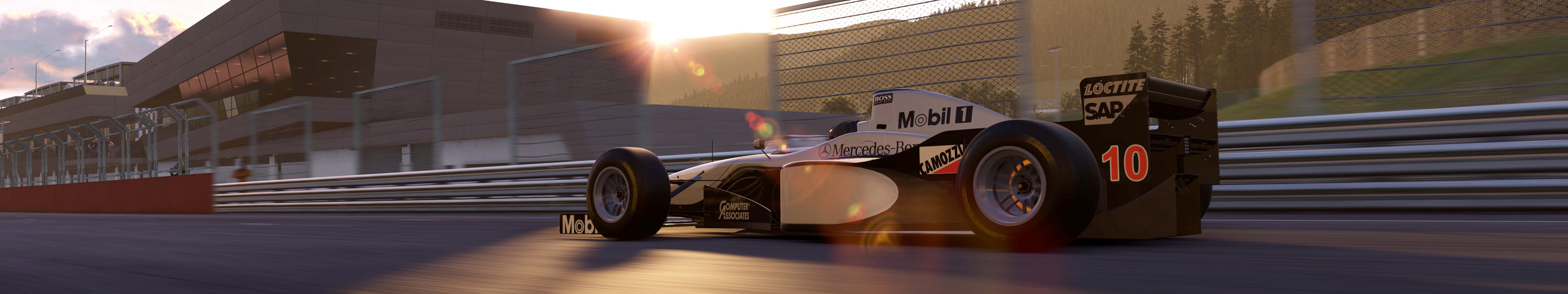 0 AMS2 McLAREN MP4 12 at SPEILBERG copy.jpg