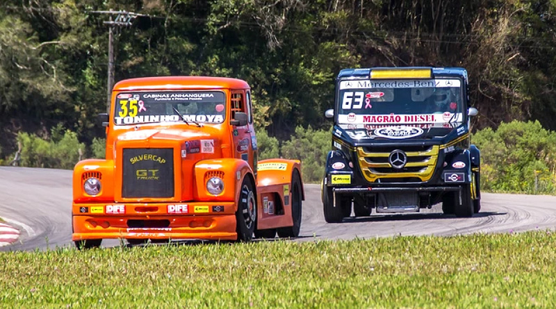 formula-truck-2022-scania-111-e-mercedes-bicudo.jpg