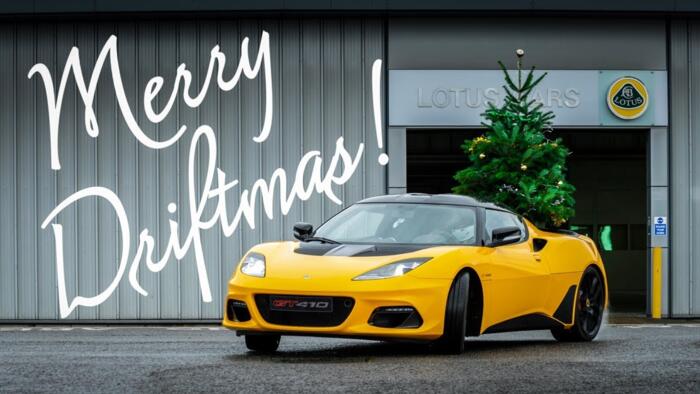merry-driftmas-and-a-hethel-new-year-from-lotus-cars.jpg