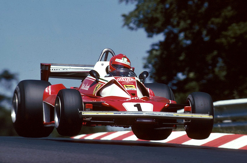 Niki-Lauda-Nurburgring-1976.jpg