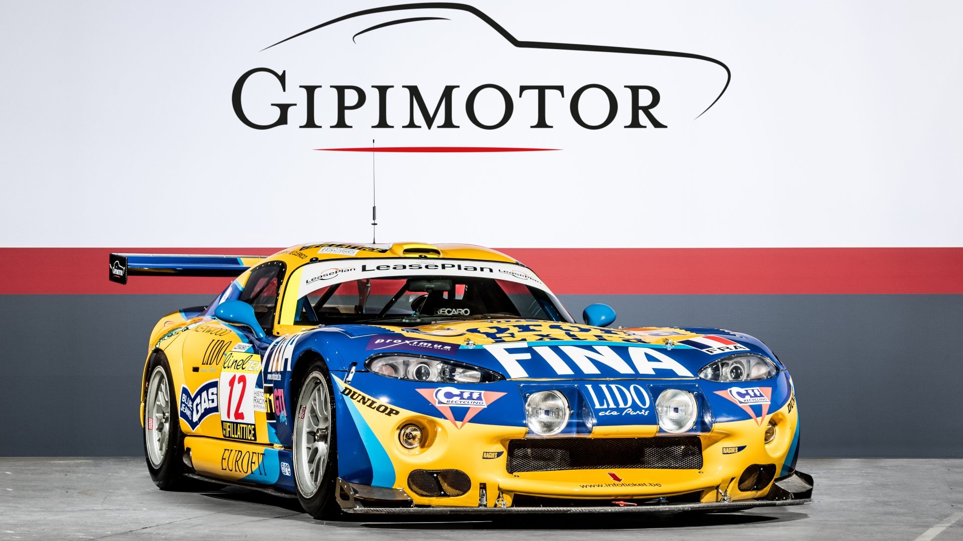 viper-gts-r-c34-3-4avd.jpg